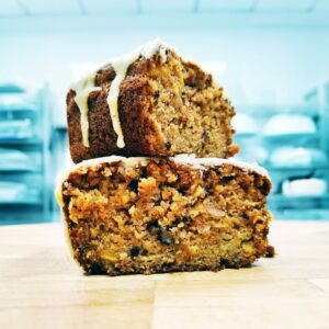 BizcochoZanahoria-scaled-1.jpg Bizcocho de Zanahoria (500 gr. aprox.)